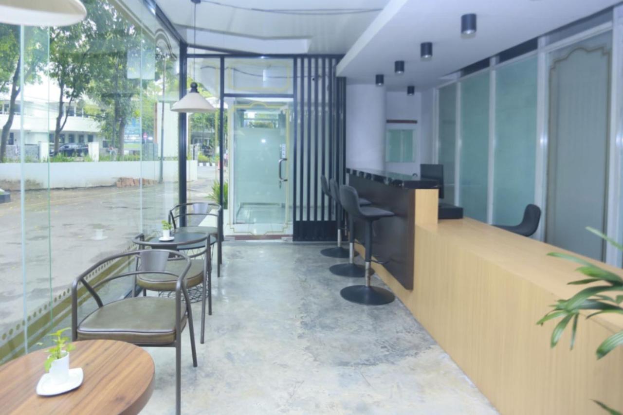 UTC Hotel Bandung Bagian luar foto